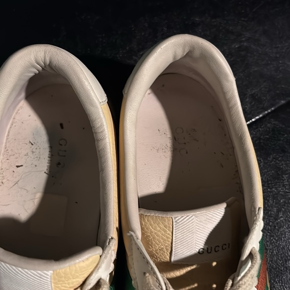 Gucci women’s Sneakers in Cream and Green with Red Stripe - Picture 4 of 8